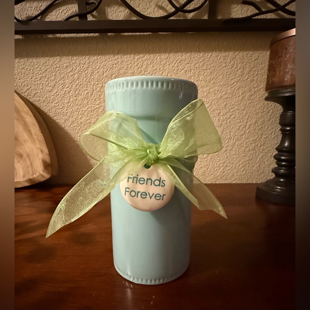Friends Forever 🩵 Light Blue Vase with Green 💚 Ribbon